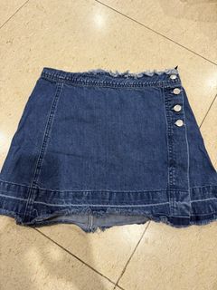 (Category: ) located in . Submitted by yingyinnn (Listing ID 1456365374, Image 1). Description: .