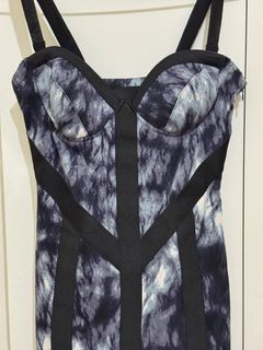 (Category: ) located in . Submitted by shop__dnce (Listing ID 1456383788, Image 1). Description: .