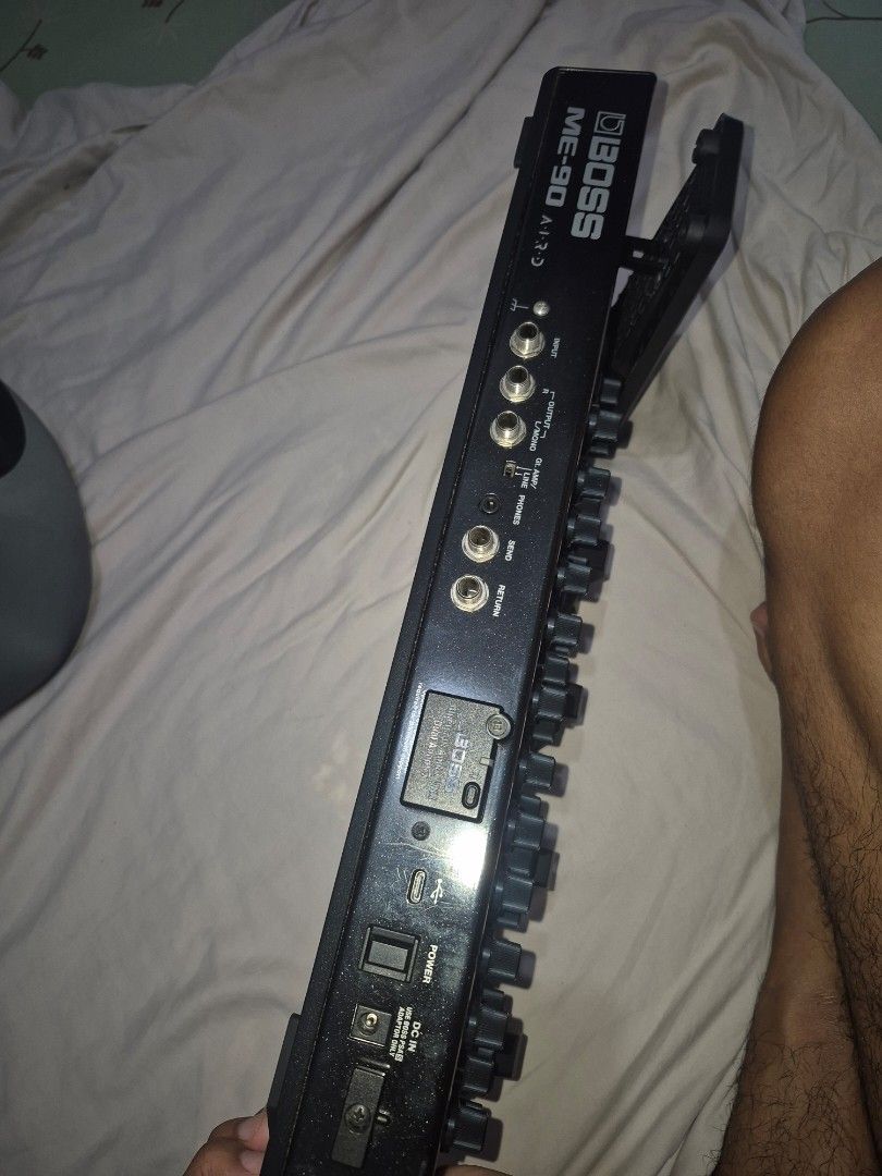 BOSS ME90 (Category: Musical Instruments) located in Manila. Submitted by jott1012 (Listing ID 1456319644, Image 3). Description: Boss ME-90 Multi-Effects Pedal (with Original Boss PSU) STRICTLY NO TRADES ✅ Boss ME-90 ✅ Complete with original box and manual ✅ Includes original Boss power supply (PSU) and with Bluetooth Adapter ✅ Excellent condition ✅ No issues, fully functional ✅ Can be tested upon meetup 📍 Location: Quezon City 💬 Slightly nego