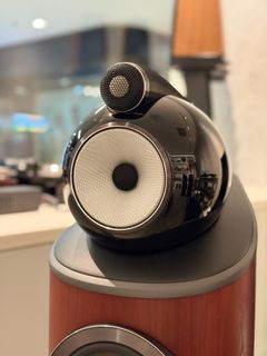 (Category: ) located in . Submitted by dynaudio (Listing ID 1456263930, Image 1). Description: .