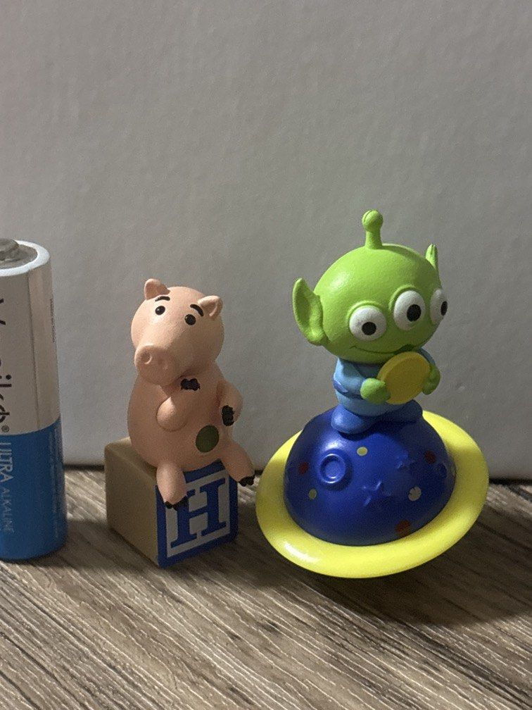 Bundle: Toy Story and Ham (Category: Designer & Blind Box Toys) located in Calamba. Submitted by cur8d (Listing ID 1456413242, Image 2). Description: .
