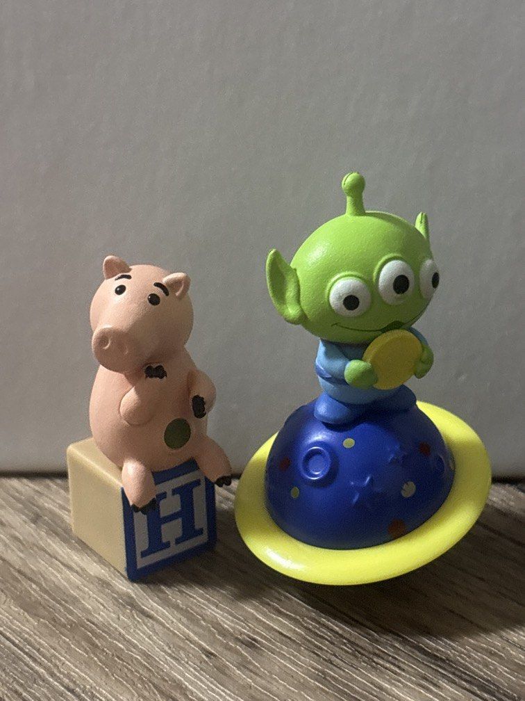 Bundle: Toy Story and Ham (Category: Designer & Blind Box Toys) located in Calamba. Submitted by cur8d (Listing ID 1456413242, Image 1). Description: .