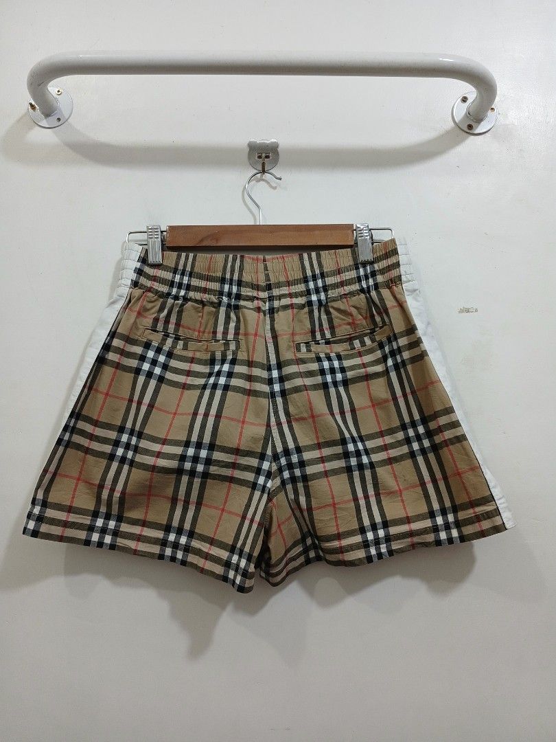 Burberry Nova plaid Shorts (Category: Luxury Apparel) located in Taytay. Submitted by leanmark103093 (Listing ID 1456378248, Image 2). Description: BURB€RR√ Wmns Nova plaid Shorts Size 4 on tag 28 to 32 Waistline 14 Length Excellent Condition No issue 📩📩📩📩.