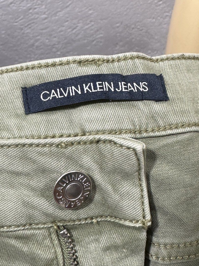 Calvin Klein Jeans Women (Category: Chinos) located in Tarlac. Submitted by ej202177 (Listing ID 1456293106, Image 3). Description: CK Tape measure W: 33" Rise:11" Length 38" Location: Tarlac .