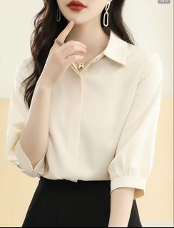 (Category: ) located in . Submitted by bargain_wardrobe (Listing ID 1456235566, Image 1). Description: .