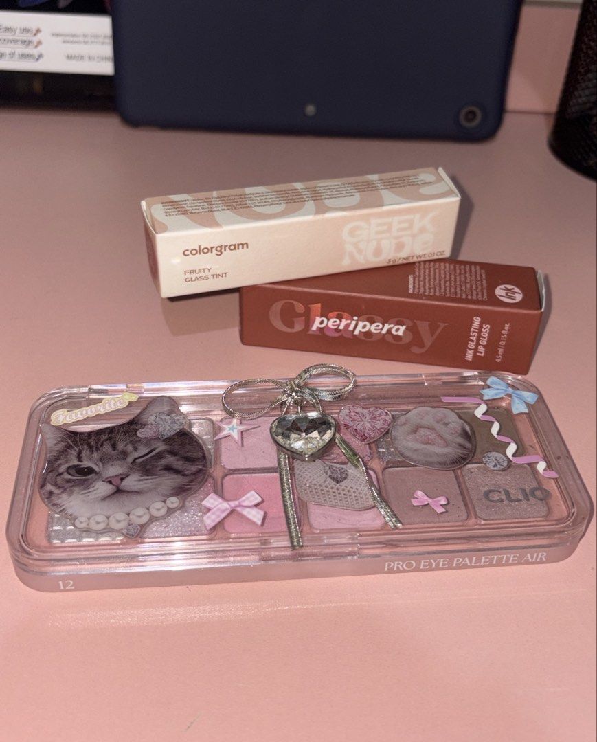 Clio, peripera, cologram>650 php (Category: Makeup) located in Manila. Submitted by chloerbls (Listing ID 1456311524, Image 1). Description: Hii🤗 <Clio palette <Colorgram, sulky lychee <w/ free Peripera, shade 03 it's almost finished na but can be used pa for top gloss .