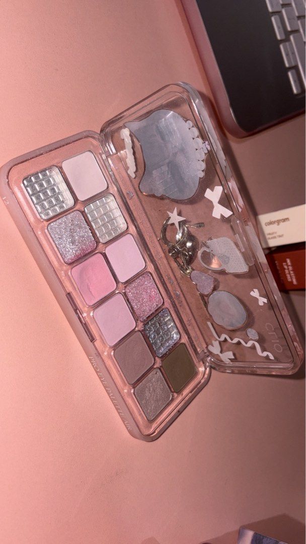 Clio, peripera, cologram>650 php (Category: Makeup) located in Manila. Submitted by chloerbls (Listing ID 1456311524, Image 3). Description: Hii🤗 <Clio palette <Colorgram, sulky lychee <w/ free Peripera, shade 03 it's almost finished na but can be used pa for top gloss .