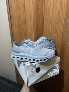 (Category: ) located in . Submitted by kickscouture (Listing ID 1456324941, Image 1). Description: .