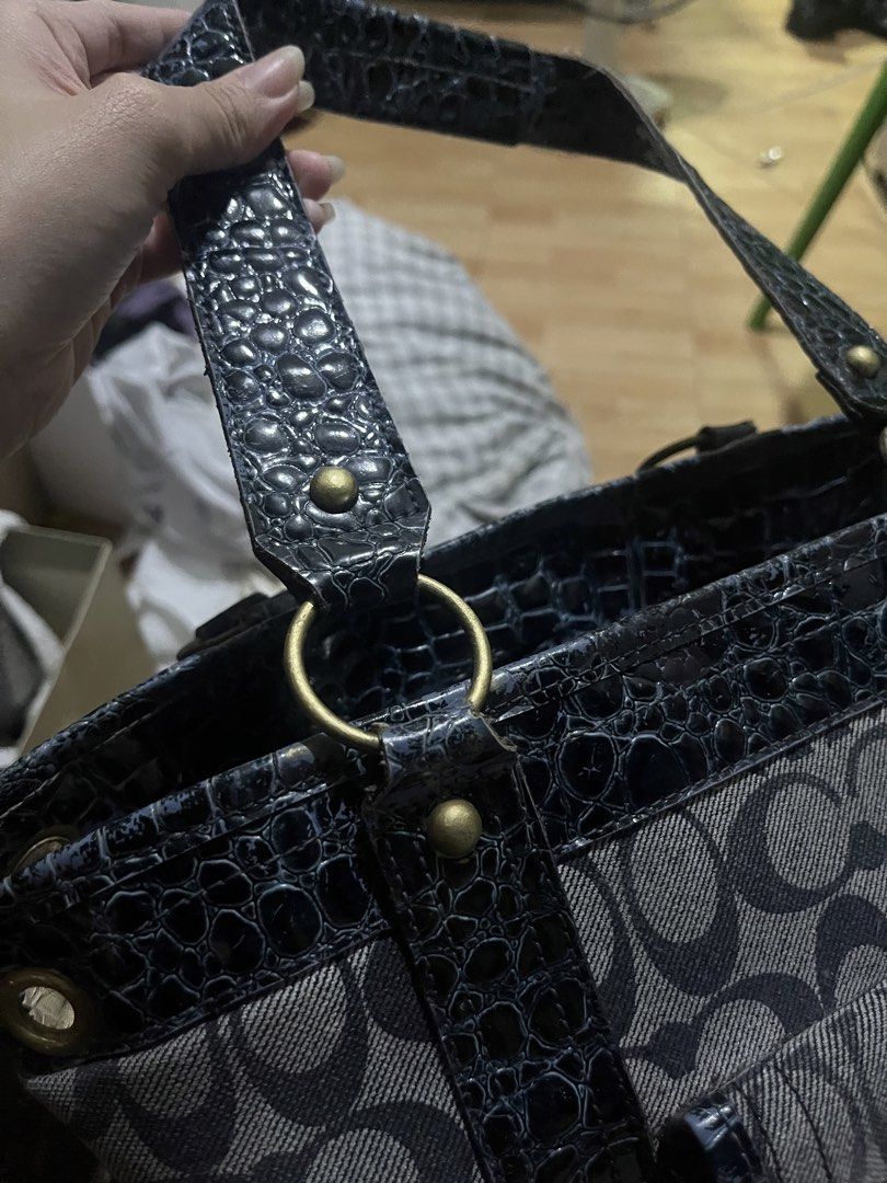 Coach Monogrammed Tote Bag with Crocodile Trim (Category: Luxury Bags & Wallets) located in Manila. Submitted by declutbyal (Listing ID 1456346575, Image 3). Description: DEETS: - Repainted metalware (due to rusting) - Rips sa leather connecting the strap sa bag (matibay pa) - Restitched yung lining inside kasi it was ripped when i bought it. - Nag f-fade yung shiny leather part - has blue ink stain inside.