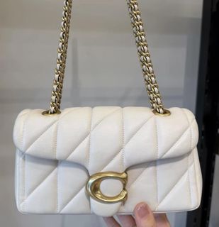 (Category: ) located in . Submitted by fancycollzstore (Listing ID 1456257606, Image 1). Description: .