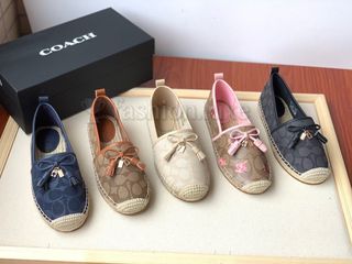 (Category: ) located in . Submitted by fashion.luxe (Listing ID 1456407077, Image 1). Description: .