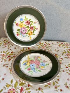 (Category: ) located in . Submitted by antiquevintage16 (Listing ID 1456296965, Image 1). Description: .