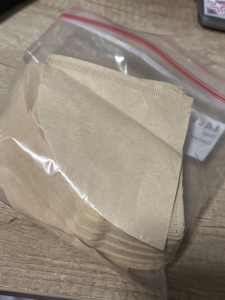 Coffee Filters (Category: Coffee Machines & Makers) located in Manila. Submitted by oooreooooo (Listing ID 1456346945, Image 1). Description: Extra coffee filter 200 pcs unused.