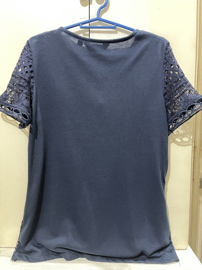Dorothy Perkins - Navy blue lace top (Category: Blouses) located in Quezon City. Submitted by beaa00 (Listing ID 1456405237, Image 3). Description: .