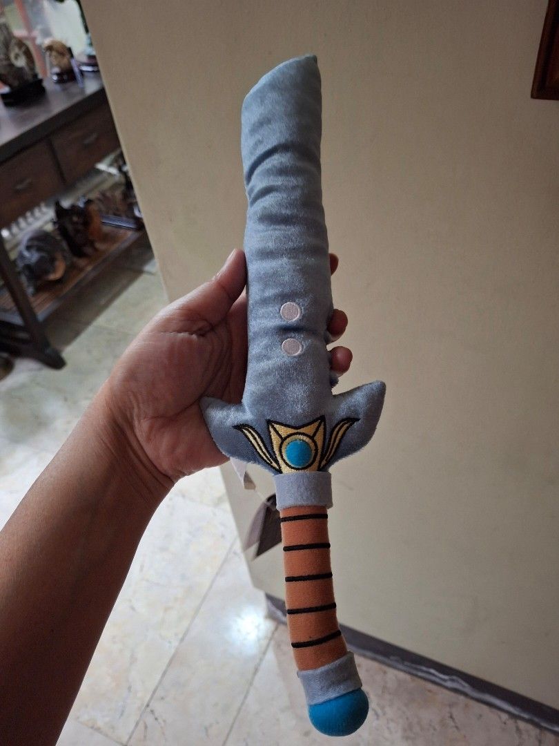 Dragon Quest Papnica Knife Stuffed Toy (Category: Plushies & Soft Toys) located in Quezon City. Submitted by pure_trinsky (Listing ID 1456315613, Image 2). Description: * brand new * Japan item * Furyu on tag * with clear tags and papertag * perfect gift for toddlers.