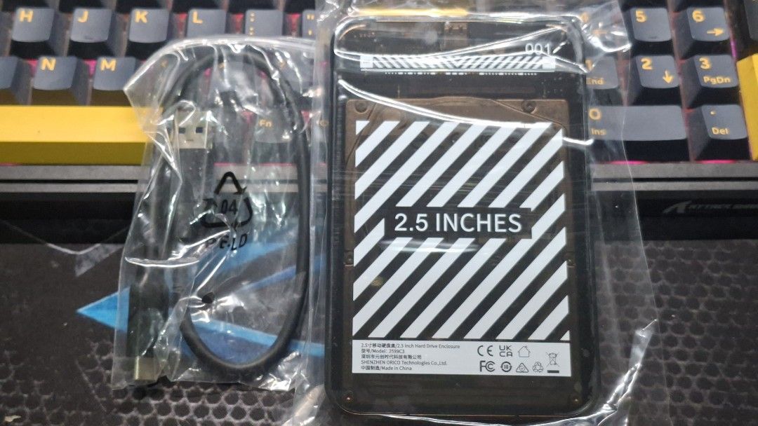 External hardisk 500gb (Category: Hard Disks & Thumbdrives) located in Pasig City. Submitted by masterkevinkarl (Listing ID 1456415892, Image 1). Description: External hardisk 500gb 500gb hdd used 100% Health Orico enclosure bnew Type c to usb cable Pickup or lalamove, Cainta.