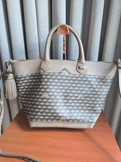 (Category: ) located in . Submitted by shop.mar.go (Listing ID 1456287105, Image 1). Description: .