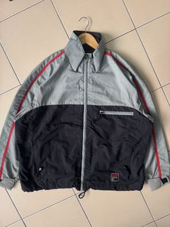 (Category: ) located in . Submitted by yatthriftstore (Listing ID 1456332329, Image 1). Description: .
