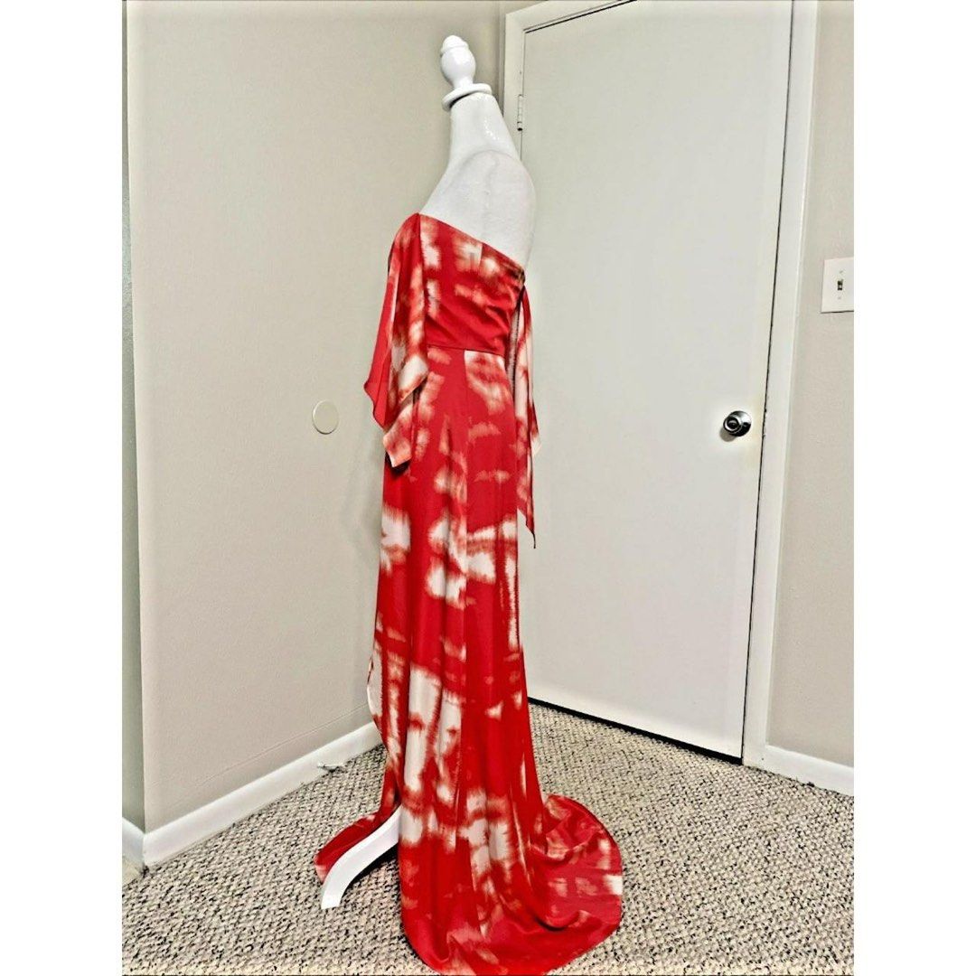 FOR RENT: BCBG Maxazria Strapless Gown (Category: Evening dresses & gowns) located in Paranaque City. Submitted by shopxsag (Listing ID 1456270914, Image 3). Description: - Strapless maxi dress - Red and white tie-dye pattern - Flowy, layered asymmetrical hemline Rental Price: 500 for 5 days max Security Deposit: 1200 to be released once item is returned in good condition .