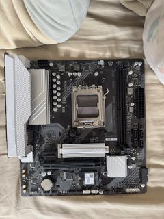 (Category: ) located in . Submitted by sellingmorethan1product (Listing ID 1456286706, Image 1). Description: .