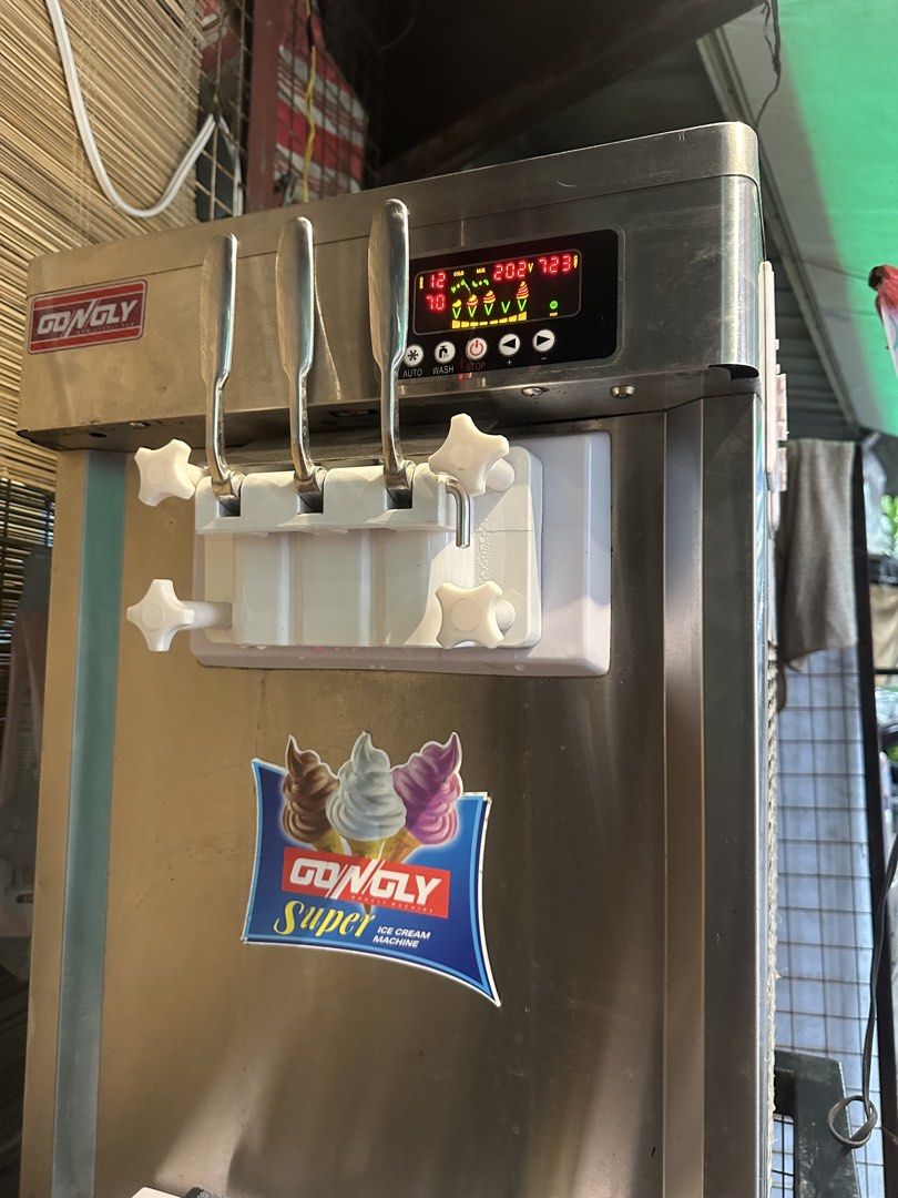 Gongly Super Ice Cream Machine - 3 Flavors (Category: Other Kitchenware & Tableware) located in Manila. Submitted by sanderrazo46168 (Listing ID 1456254932, Image 1). Description: (ICE MACHINE WORTH 55k and AVR WORTH 12k) - Gongly Super Ice Cream Machine - 3 Flavor Options - Durable Stainless Steel Body - Digital Display (Shows Temperature & Settings) - Includes Drip Tray - Comes with Cleaning Cloth - Ideal for Business or Parties - Make deliciou