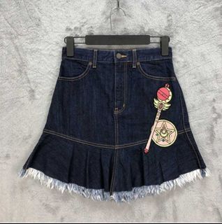(Category: ) located in . Submitted by garments17 (Listing ID 1456407644, Image 1). Description: .