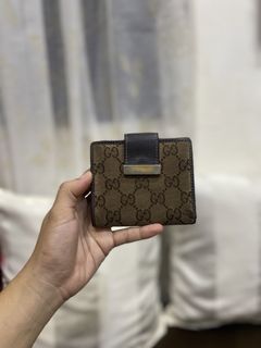 (Category: ) located in . Submitted by saveandstyleph (Listing ID 1456344803, Image 1). Description: .