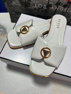 (Category: ) located in . Submitted by clothesxcottage (Listing ID 1456285557, Image 1). Description: .