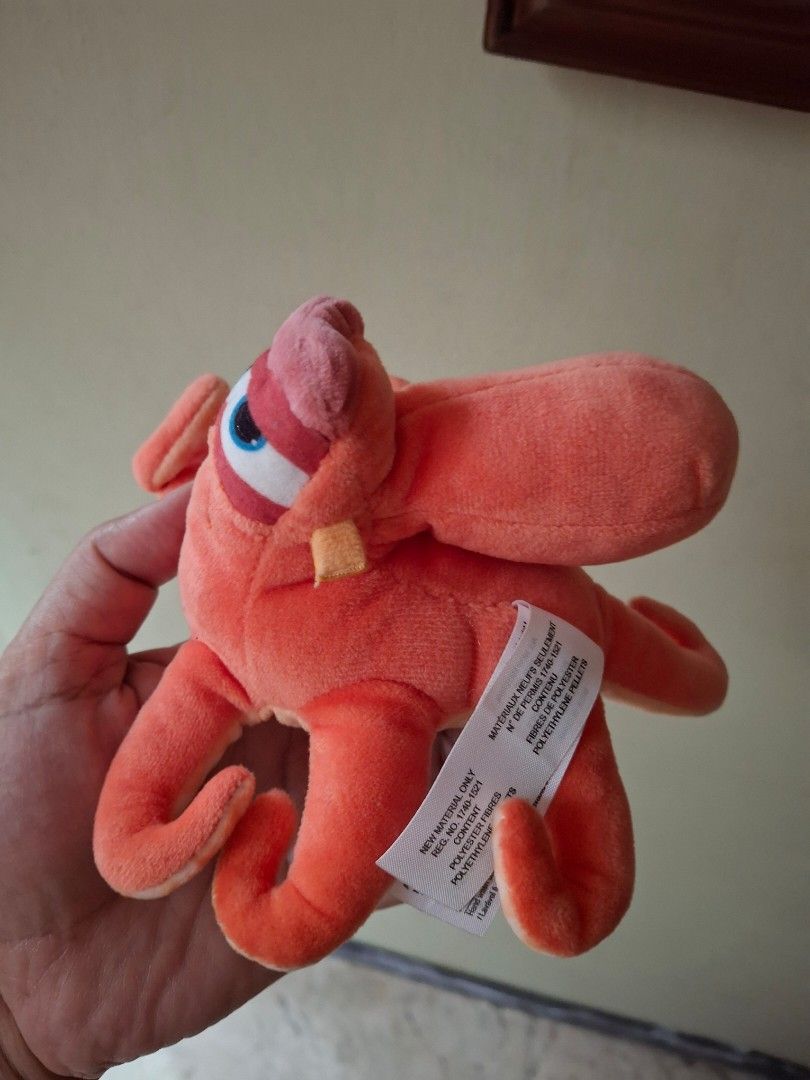 HANK the Octopus in Finding Dory Plush Toy (Category: Plushies & Soft Toys) located in Quezon City. Submitted by pure_trinsky (Listing ID 1456318356, Image 2). Description: * this is rare plushie * Japan item * in good condition * small size * collectible item.