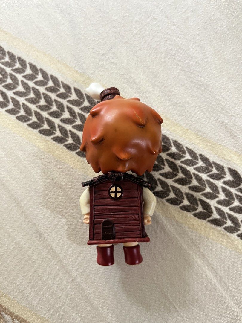 Hirono The Cabin (Category: Storybooks) located in Manila. Submitted by rainbowhearts_ (Listing ID 1456303462, Image 2). Description: Hirono The Cabin RFS Decluttering what you see is what you get Loc: LRT2 Antipolo or UST Area Lalamove or J&T (75 pesos sf).