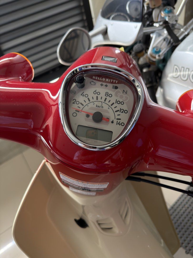 Honda super cub hello kitti (Category: Motorbikes for Sale) located in Muntinlupa City. Submitted by daimler (Listing ID 1456328522, Image 2). Description: Bnew Hello Kitty Honda Super Cub 110cc Limited to just 1,000 units worldwide With registration 350k 🤙09176258168😁.
