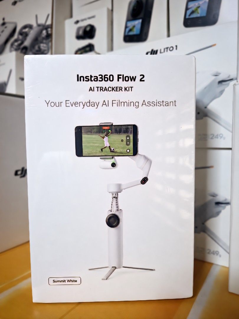 Insta360 Flow 2 (AI tracker unit) (Category: Gimbals & Stabilizers ) located in Quezon City. Submitted by metroknowme (Listing ID 1456307875, Image 1). Description: Insta360 Flow 2 (AI Tracker Bundle) ✅️ Brand new ✅️ Sealed Lower than mall and online prices.