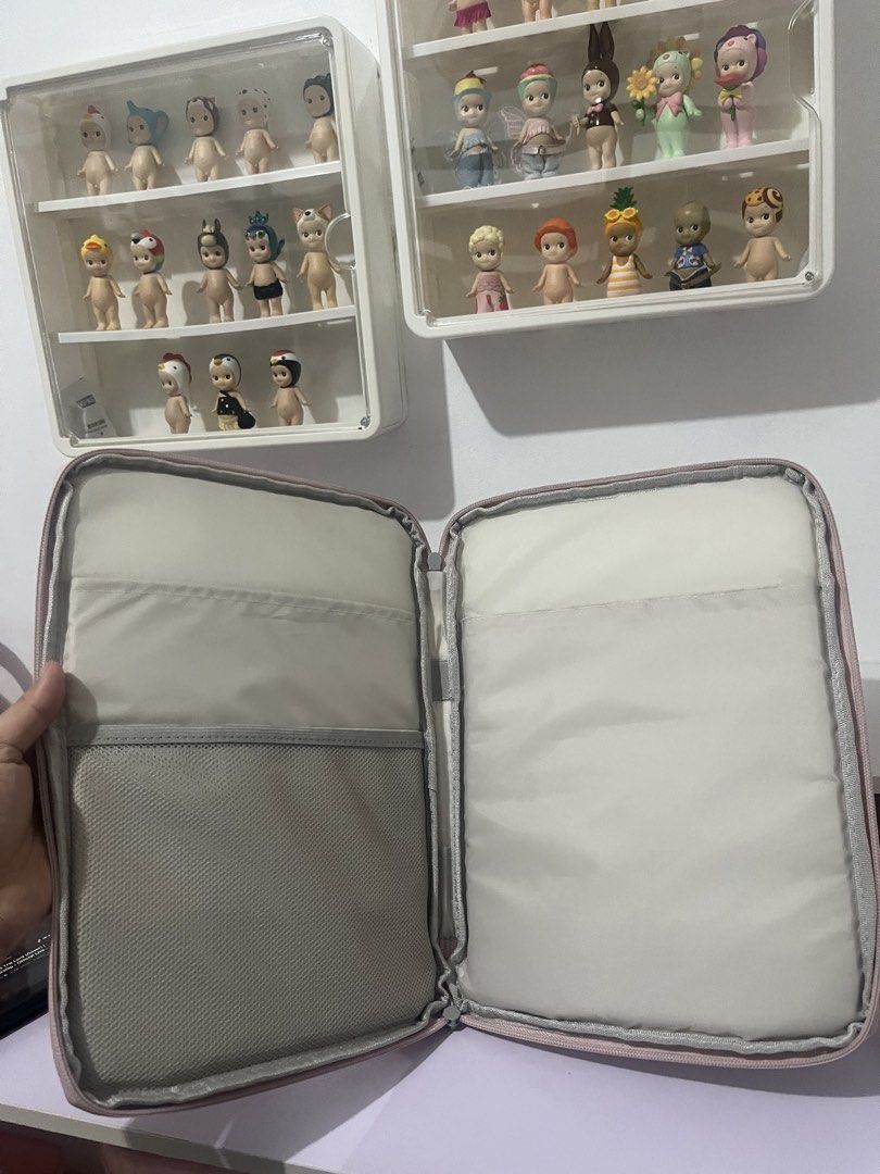 ipad/table case (12.5 inches) (Category: Cases & Sleeves) located in Bulacan. Submitted by deideiii (Listing ID 1456285546, Image 3). Description: barely used rfs: declutter.