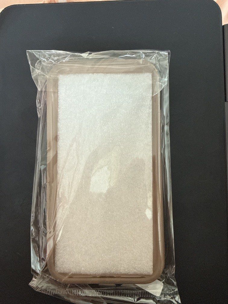 Iphone 11 3 in 1 Case with Mug Safe and Stand (Category: Cases & Sleeves) located in Cauayan City . Submitted by elegantchic (Listing ID 1456285714, Image 2). Description: Nice case 3 in 1 mug safe, stand and case. With nice grip and color.