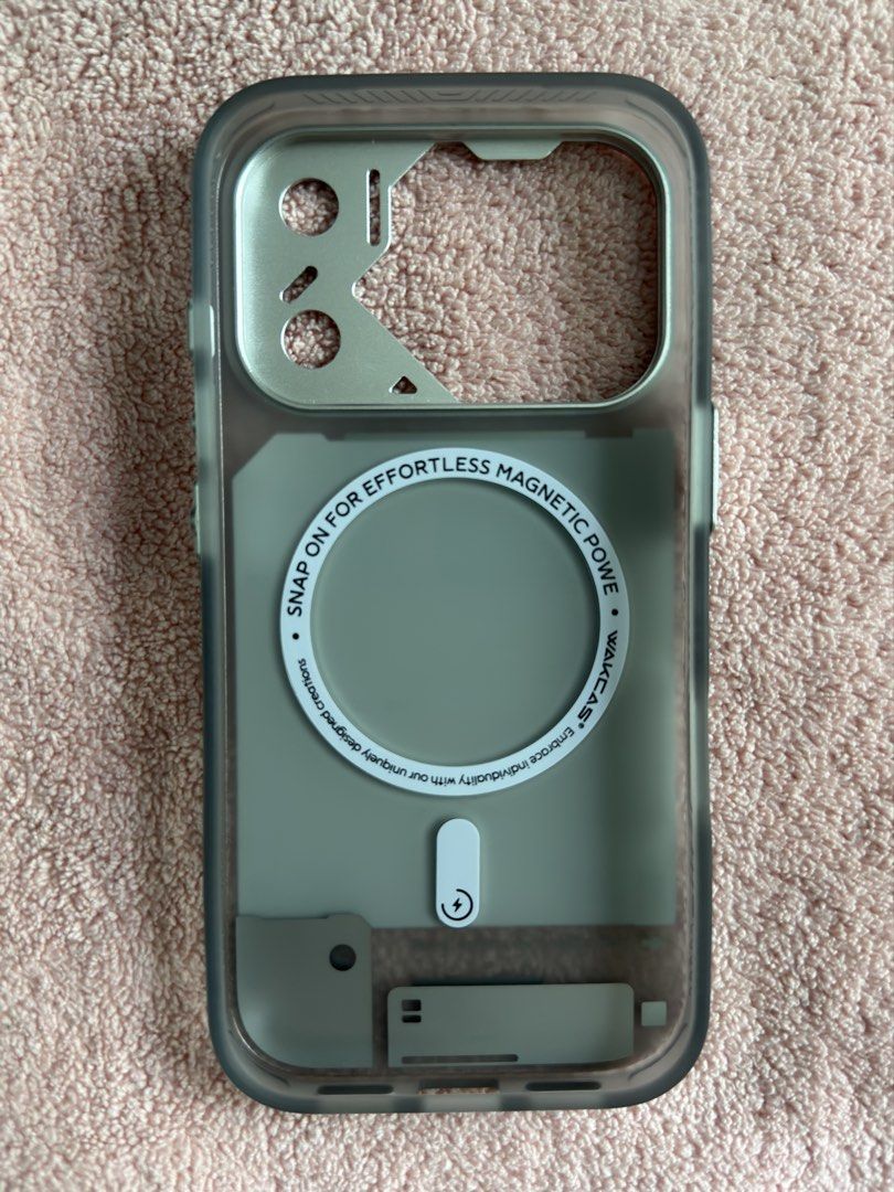 iPhone 17 pro Wakcas Case (Category: Cases & Sleeves) located in Manila. Submitted by ney025 (Listing ID 1456247209, Image 3). Description: * used once/twice * has a small dent (see 4th pic for reference) * magsafe * excellent like new * with box.