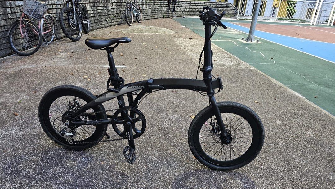 JAVA Folding Bicycle - Black (Category: Bicycles) located in Singapore. Submitted by gonggongxigongxi (Listing ID 1456358963, Image 1). Description: - Black JAVA folding bike - Front and rear disc brakes for reliable stopping power - Built-in kickstand for convenient parking - Ideal for commuting or compact storage - Ready for its next adventure!.