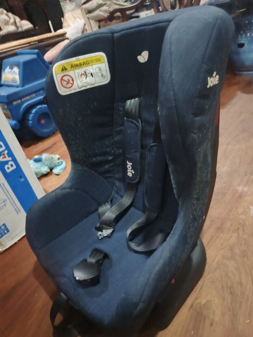 Joie Car Seat (Category: Car Seats) located in Quezon City. Submitted by toybaulph (Listing ID 1456417704, Image 3). Description: For Sale!!! - Joie Car Seat - Features a 5-point harness for safety - Fully functional and ready for your little one - Needs cleaning!!! Price: 600 Meetups@Burger King Timog Ave, Gateway Cubao, Vertis North Delivery fee c/o buyer.
