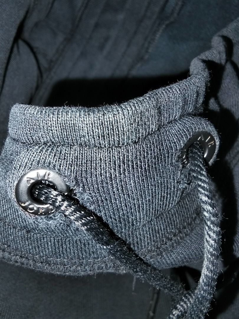 Jordan pants original (Category: Joggers) located in Quezon City. Submitted by danshinobi2422 (Listing ID 1456382476, Image 3). Description: .