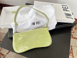由 lexi___uu (刊登 ID 1456367540，圖片 1) 提交，位於 的 (類別：)，說明：。