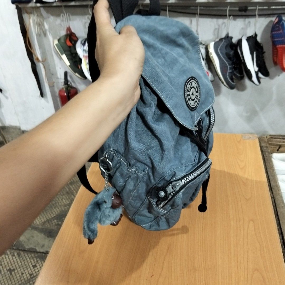 Kipling Backpack (Category: Backpacks) located in El Salvador. Submitted by francheskaukayukay (Listing ID 1456378207, Image 2). Description: .