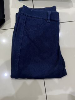 (Category: ) located in . Submitted by wanihashim549 (Listing ID 1456405484, Image 1). Description: .