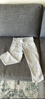 （分類：）位於 。 由 moving.sale. 提交（商品編號 1456291156，圖片 1）。簡介： 。