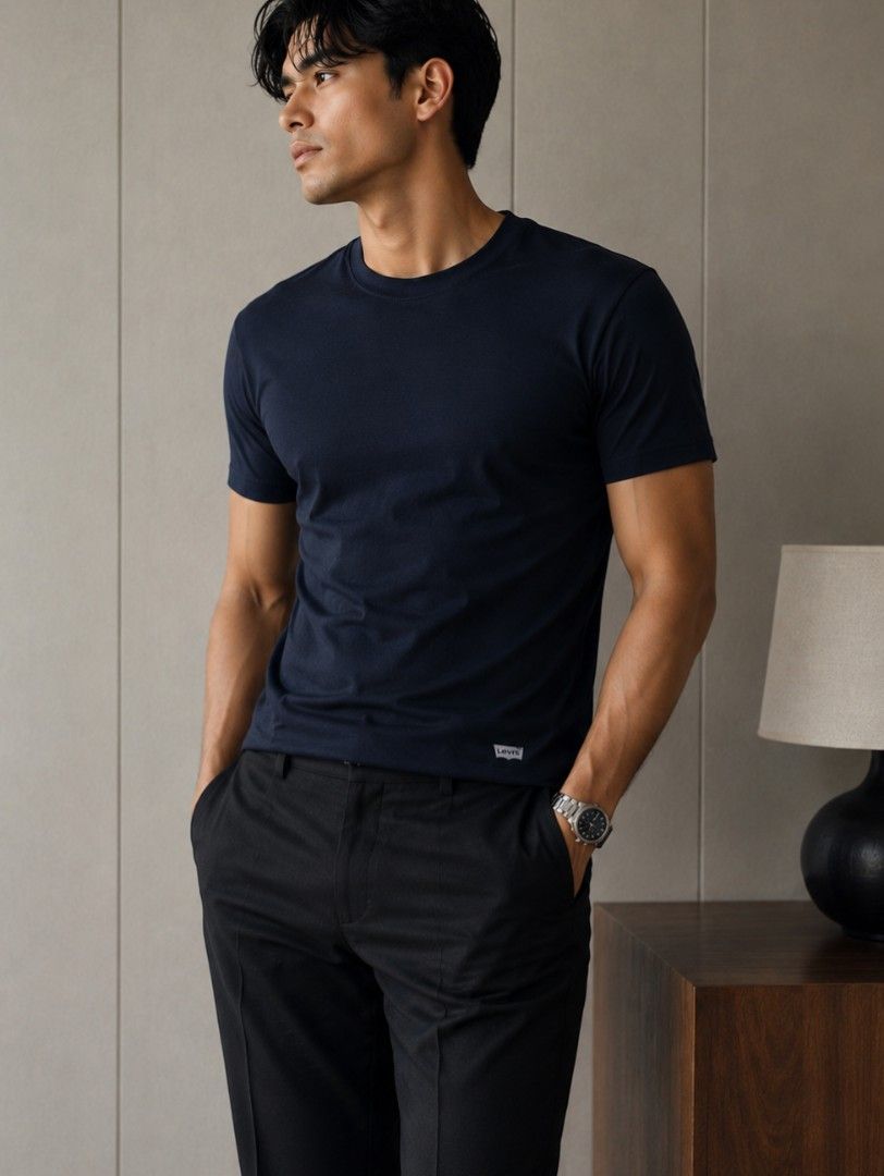 Levi's Navy Blue Crew Neck T-Shirt (Category: Tshirts & Polo Shirts ) located in Irosin. Submitted by jamilflor (Listing ID 1456264608, Image 1). Description: LEVIS PLAIN TEE no issue Good as new Width 24 Length 26 Size XL on tag 9.5/10 color rate Excellent condition -.