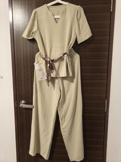 (Category: ) located in . Submitted by SG00Deal (Listing ID 1456354080, Image 1). Description: .