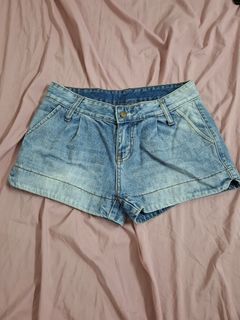 (Category: ) located in . Submitted by nicselodeon (Listing ID 1456274914, Image 1). Description: .