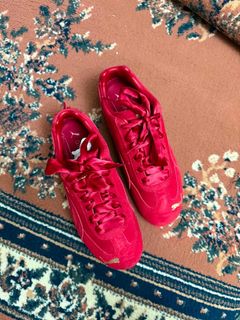 (Category: ) located in . Submitted by kleoskloset (Listing ID 1456311943, Image 1). Description: .