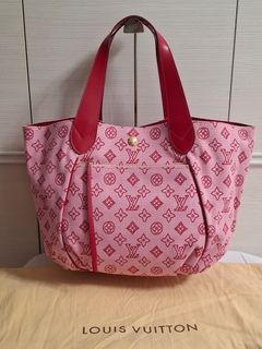 （分類：）位於 。 由 vv1010m 提交（商品編號 1456318065，圖片 1）。簡介： 。