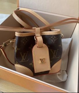 (Category: ) located in . Submitted by onlineshopqueen (Listing ID 1456391471, Image 1). Description: .