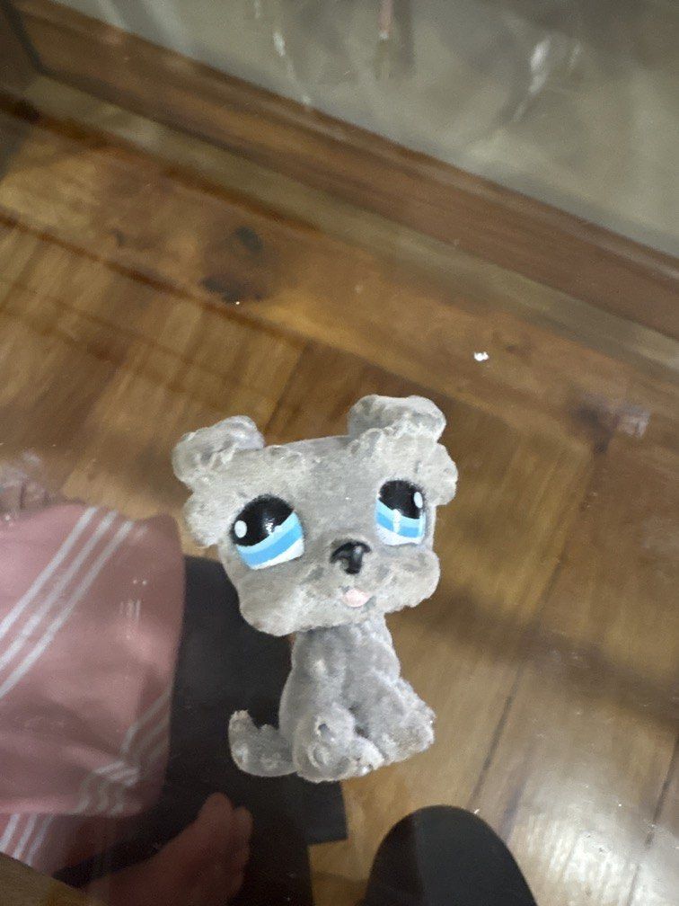 LPS - ADDITIONAL STOCK (Category: Figurines & Statues) located in San Juan City. Submitted by lilipotph (Listing ID 1456289382, Image 1). Description: LPS Original Grey Dog- original and authentic from the US - in very good quality its 175 for this dog. If you have any questions please feel free to ask 💗.