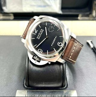 (Category: ) located in . Submitted by chamelontimepieces (Listing ID 1456294674, Image 1). Description: .